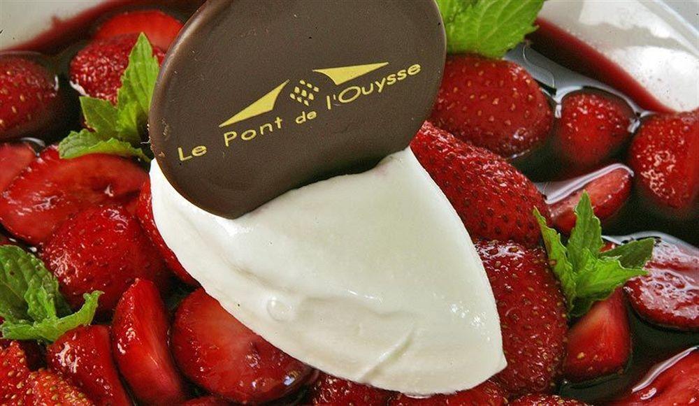 Le Pont De L'Ouysse Hotel Lacave  Exterior photo